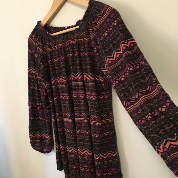 Tribal Print Ruched Smocked Collar Viscose Top - Picture 6 of 16